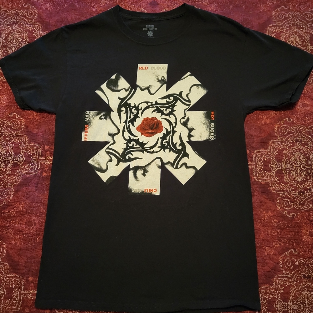 Red Hot Chili Pepper size medium t-shirt, never worn, like new.